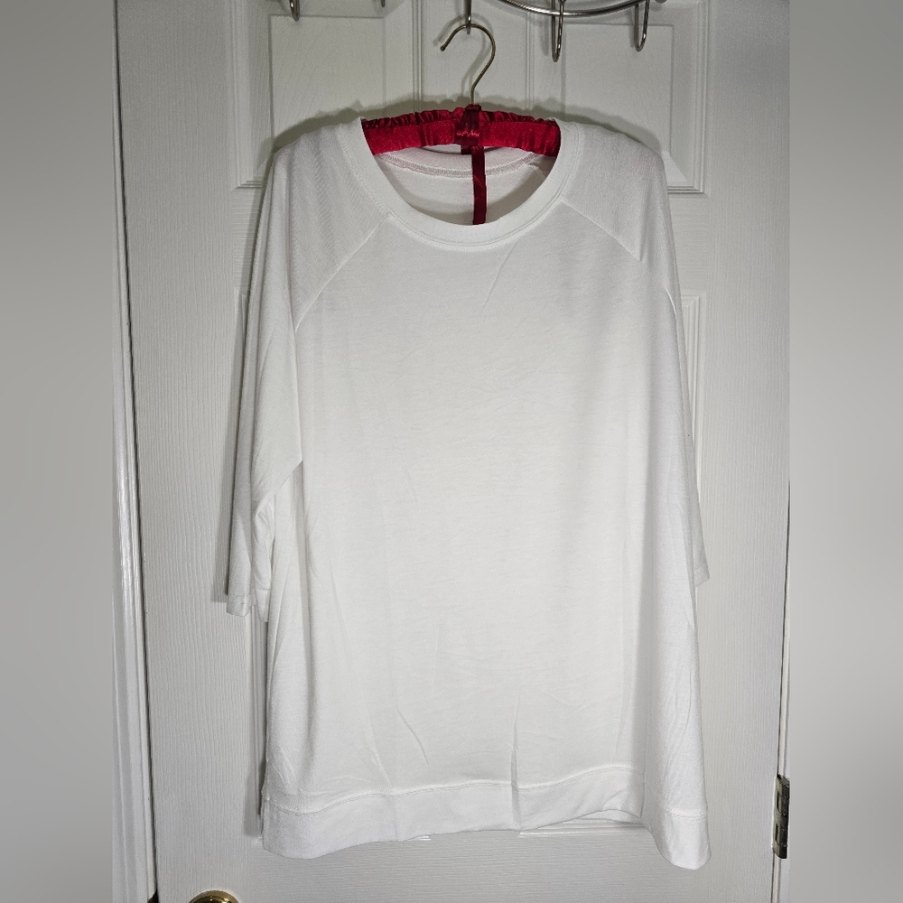 Classic Basic  White Women's Cotton Tunic 3/4 Length Sleeved Top Clean Girl